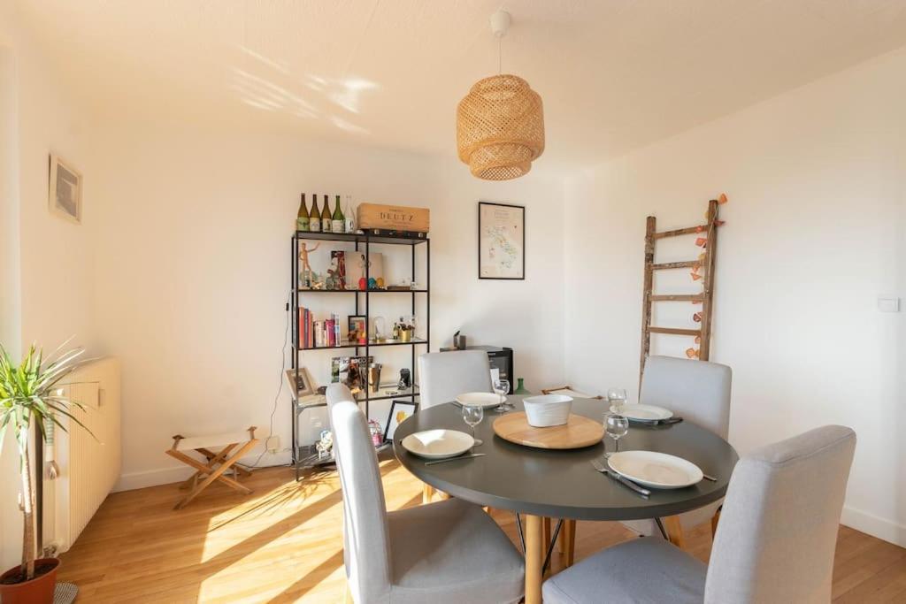 Cabana & Grand Appartement Cosy - Parking & Balcon 索恩河畔自由城 外观 照片
