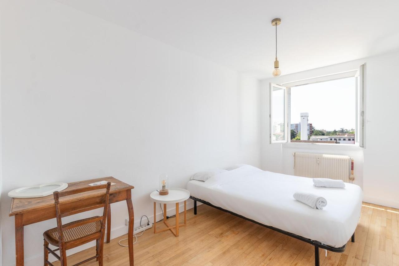 Cabana & Grand Appartement Cosy - Parking & Balcon 索恩河畔自由城 外观 照片